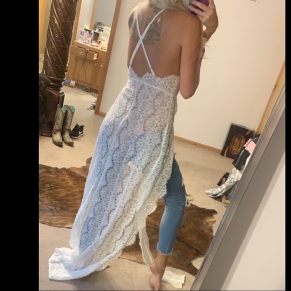 White lace dress / Long top - Picture 2 of 2